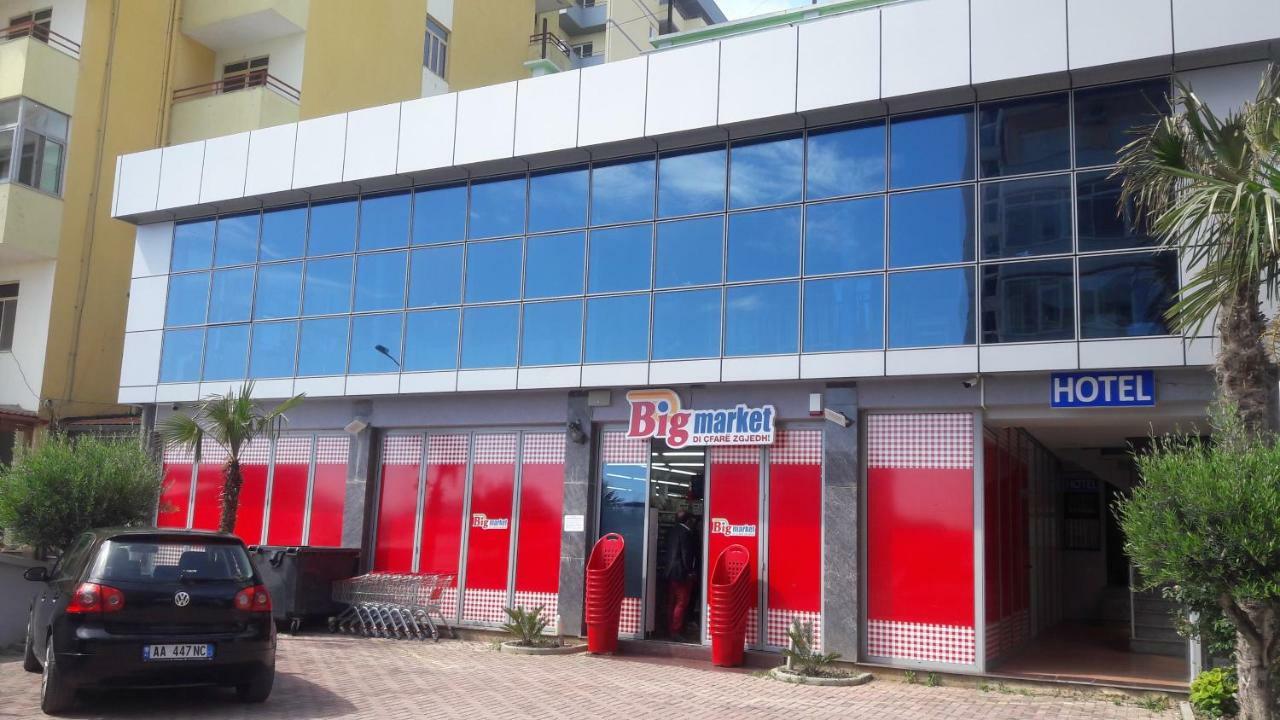 Hotel Europa Lezhë Esterno foto