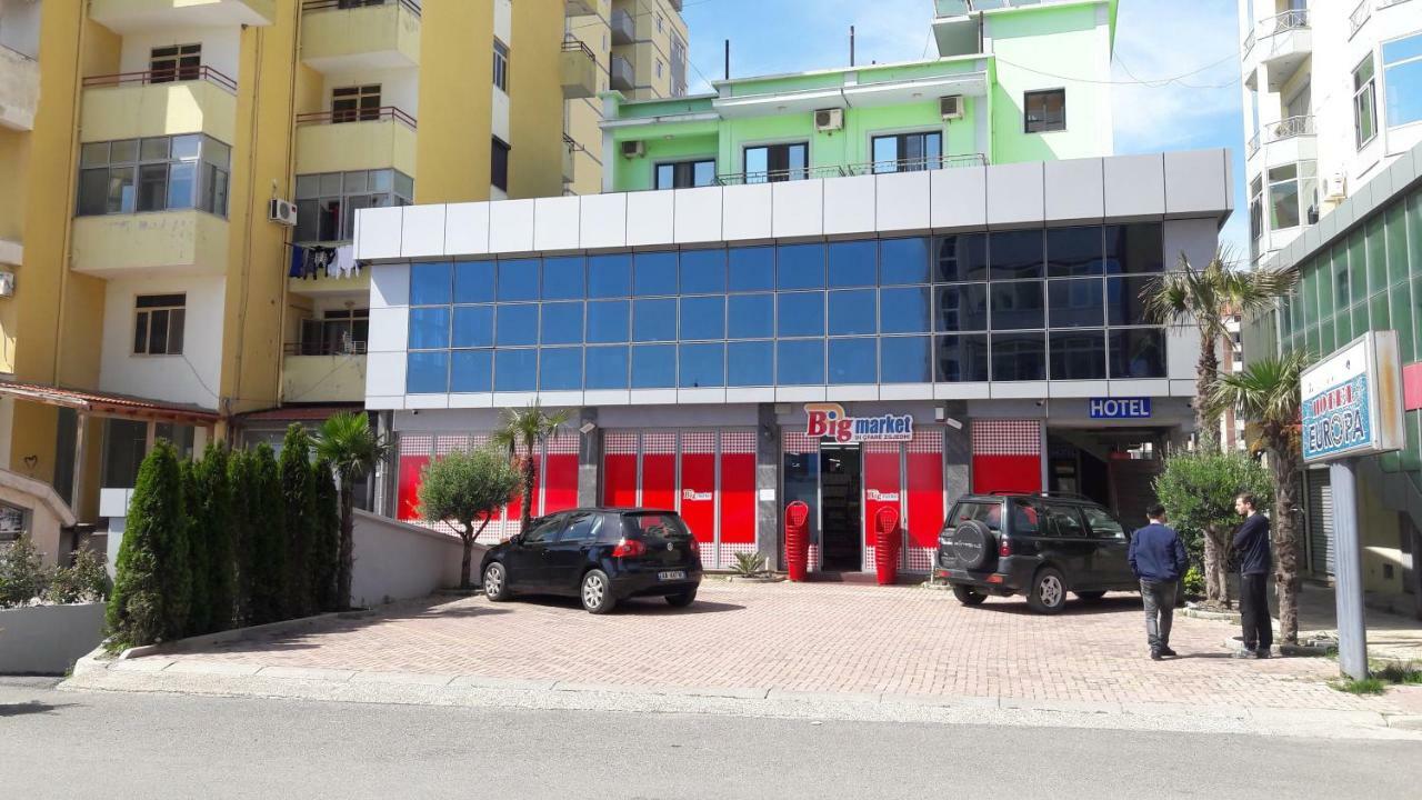 Hotel Europa Lezhë Esterno foto
